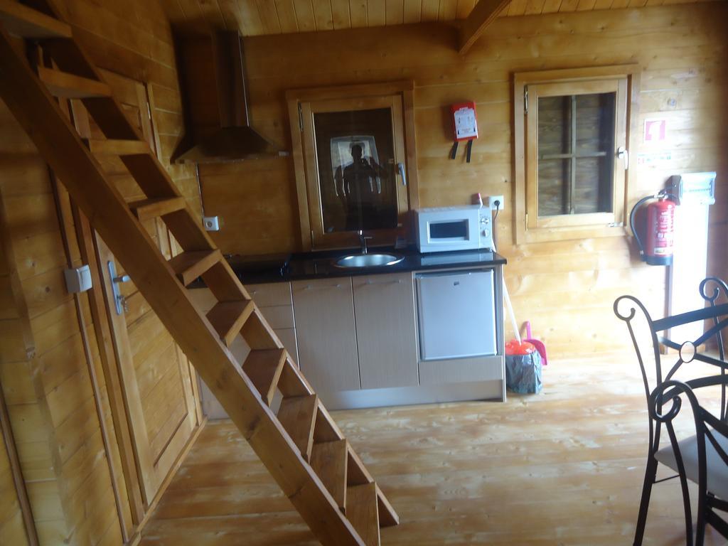 Monte Do Azibo Glamping Hotel Podence Szoba fotó