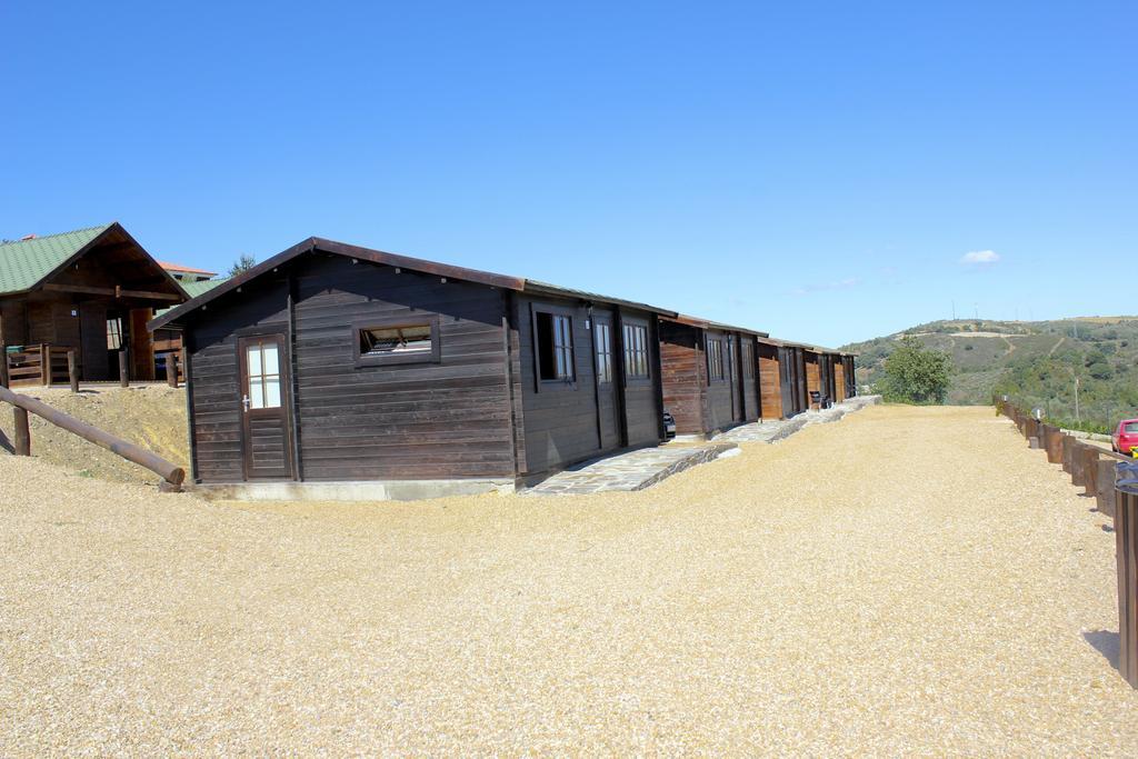 Monte Do Azibo Glamping Hotel Podence Szoba fotó
