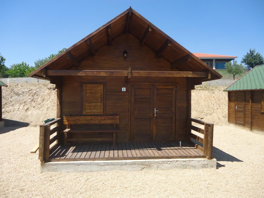 Monte Do Azibo Glamping Hotel Podence Szoba fotó