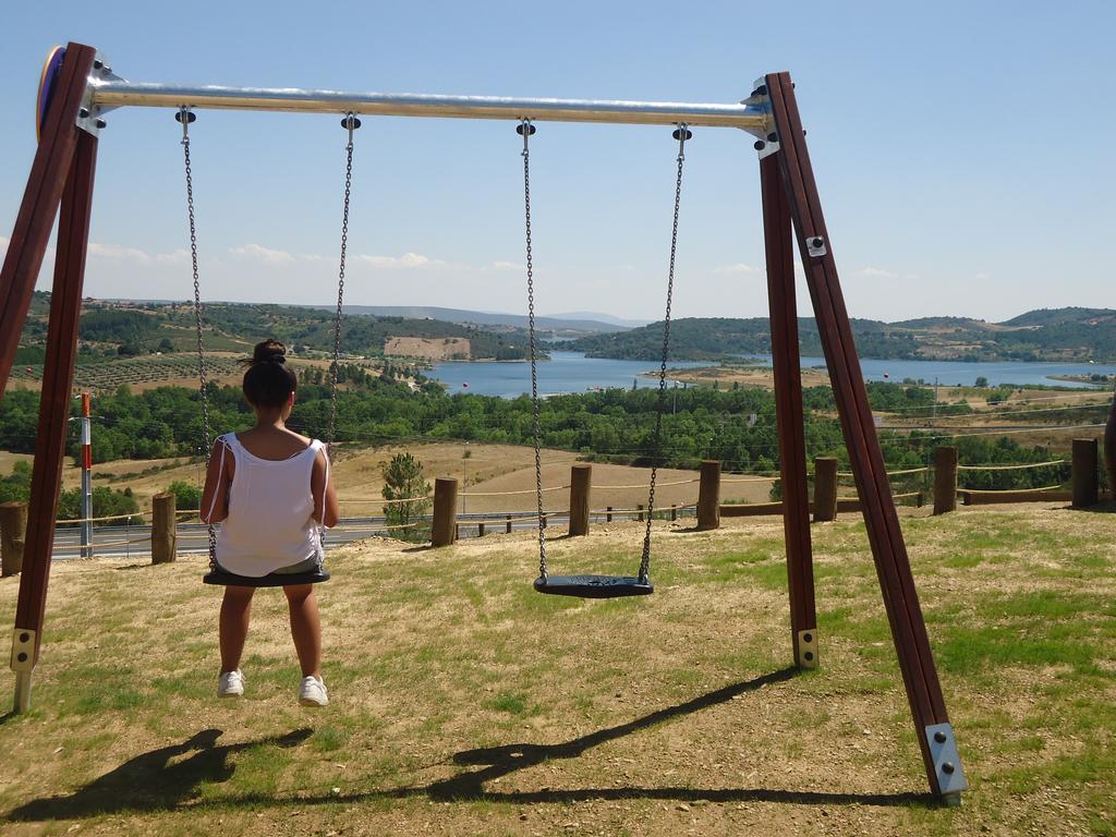 Monte Do Azibo Glamping Hotel Podence Kültér fotó
