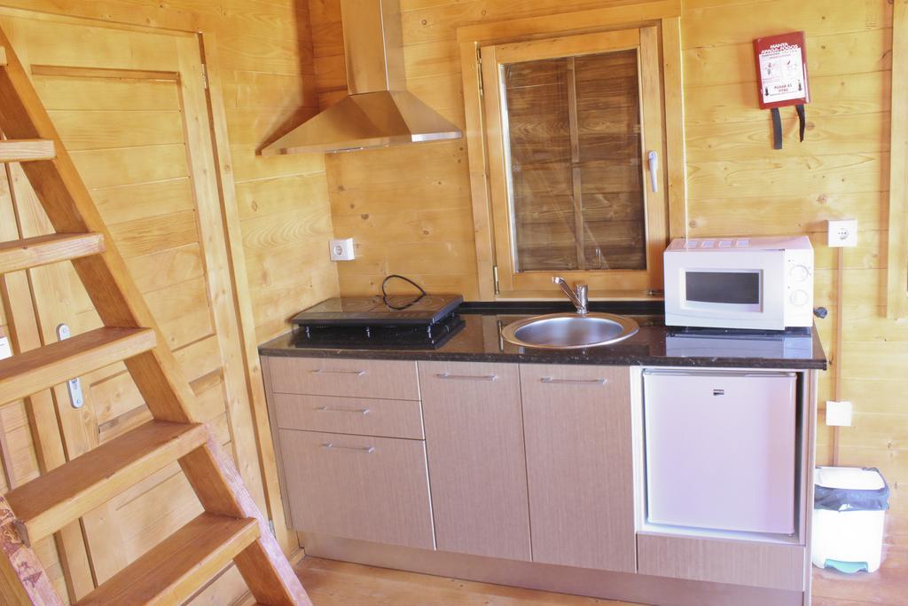 Monte Do Azibo Glamping Hotel Podence Kültér fotó