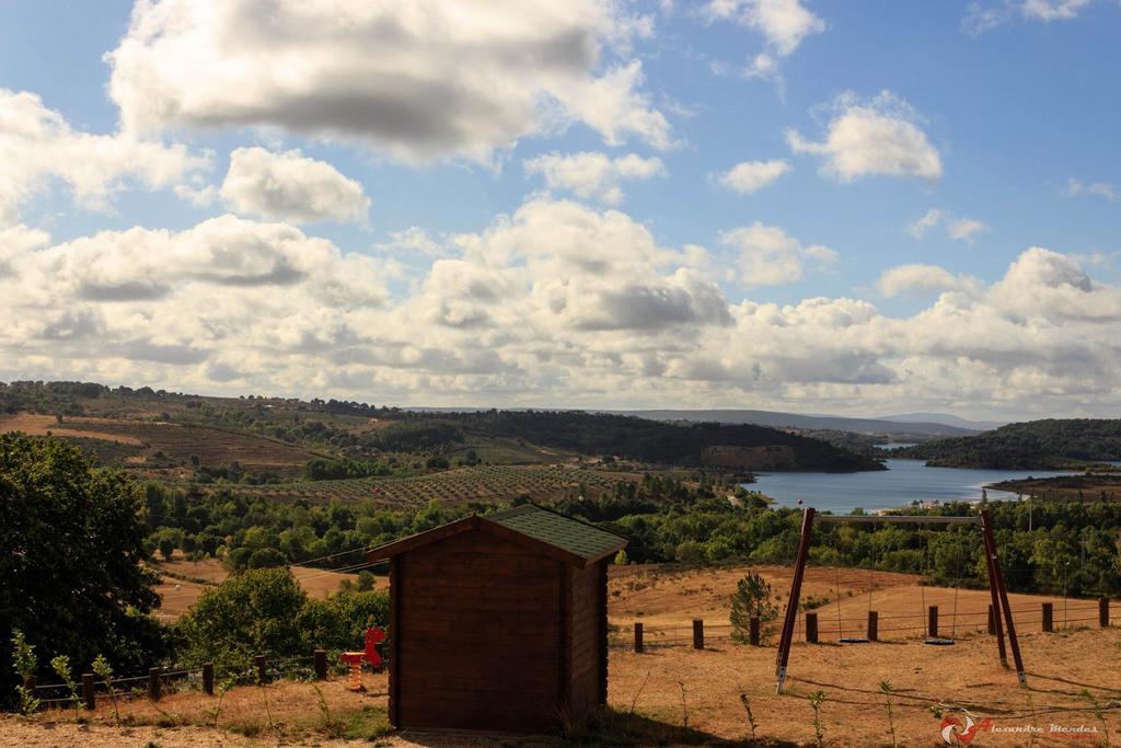 Monte Do Azibo Glamping Hotel Podence Kültér fotó